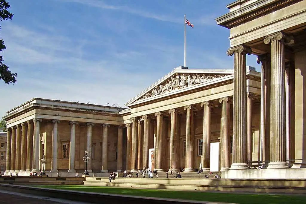 British Museum exterior with right foreground columns and lawn